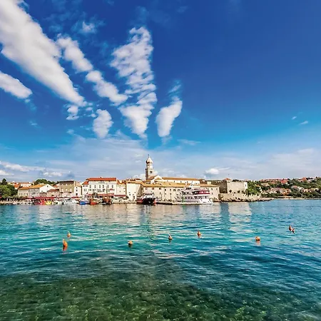 1 Bedroom Lovely Apartment In Pinezici Apartment *